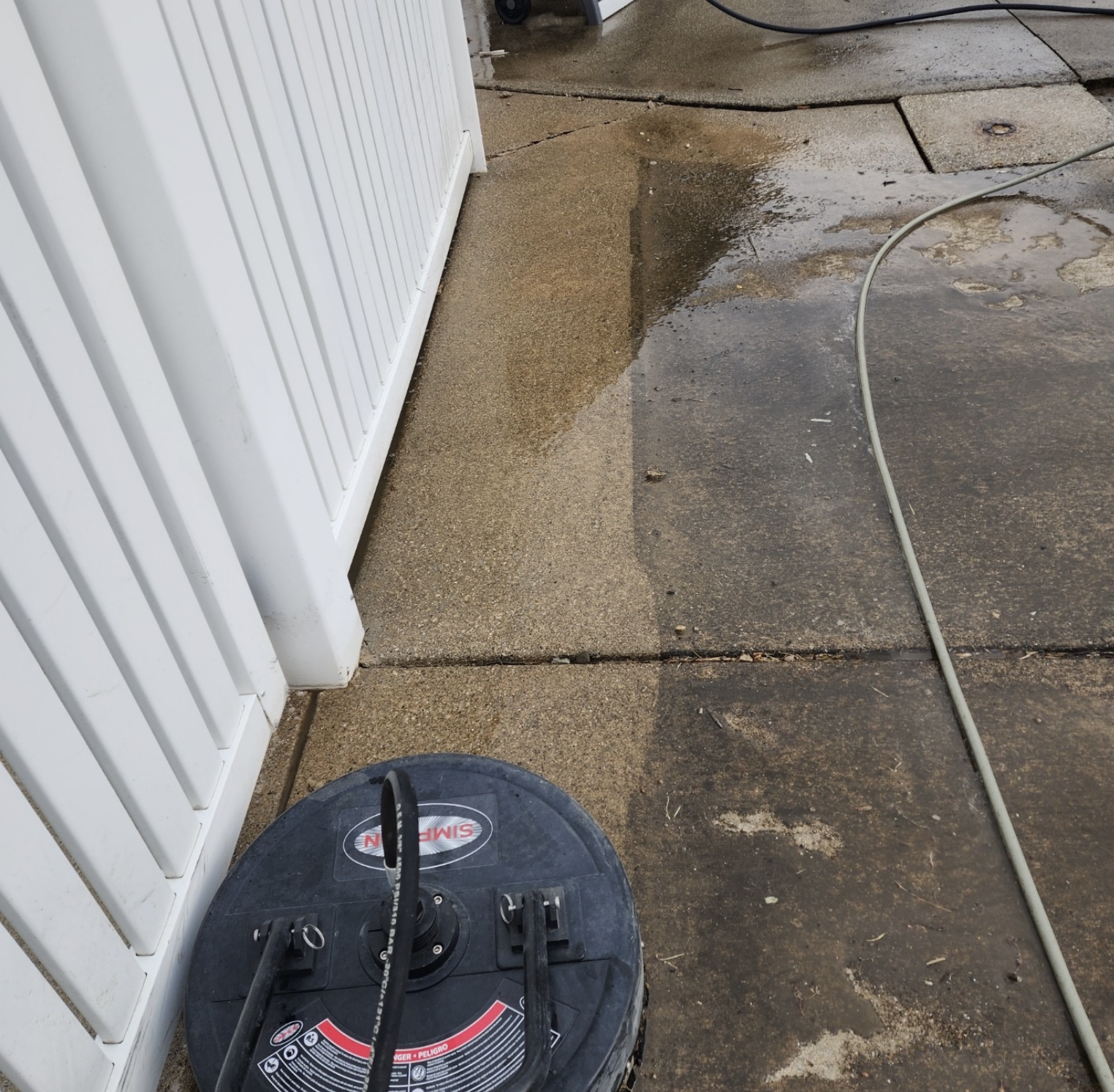 Exterior cleaning result in Aurora, OH - photo 7